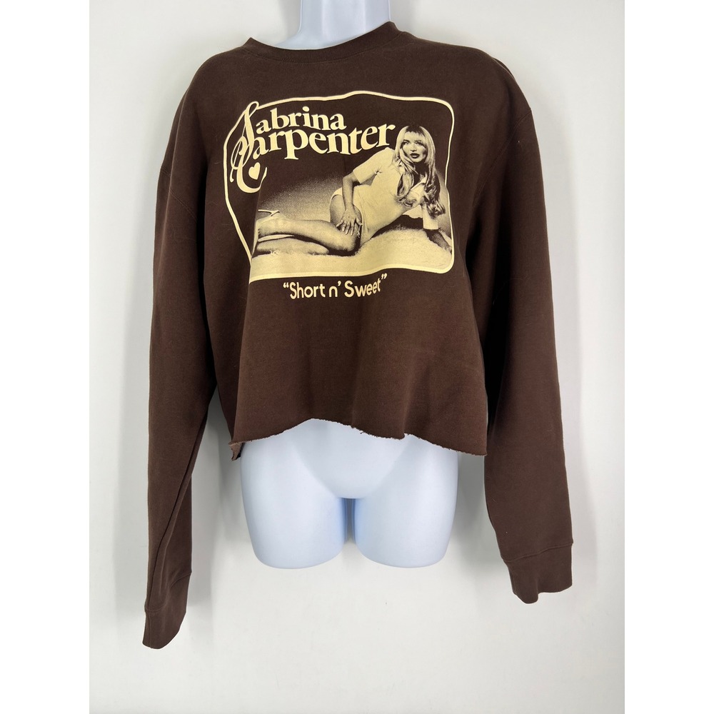 Sabrina Carpenter Short n Sweet‎ Brown DIY Cropped Graphic Sweatshirt Medium